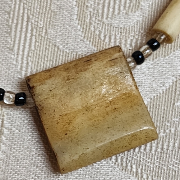 White Baltic Amber Pendant Necklace Multicolor Natural Beads Rare Earth-Tone Gem - Picture 3 of 12